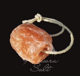Himalayan animal lick salt 2–3 kg (4.4–6.6 lbs)